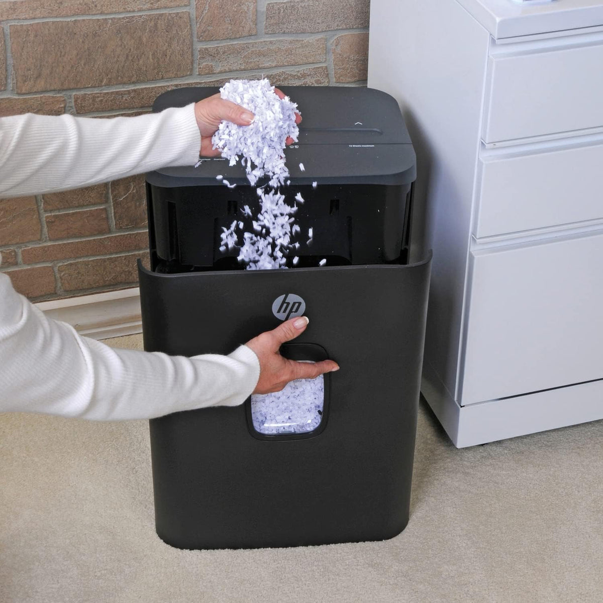 HP - Micro Cut Paper Shredder, 16-Sheet with Slide Top for Office