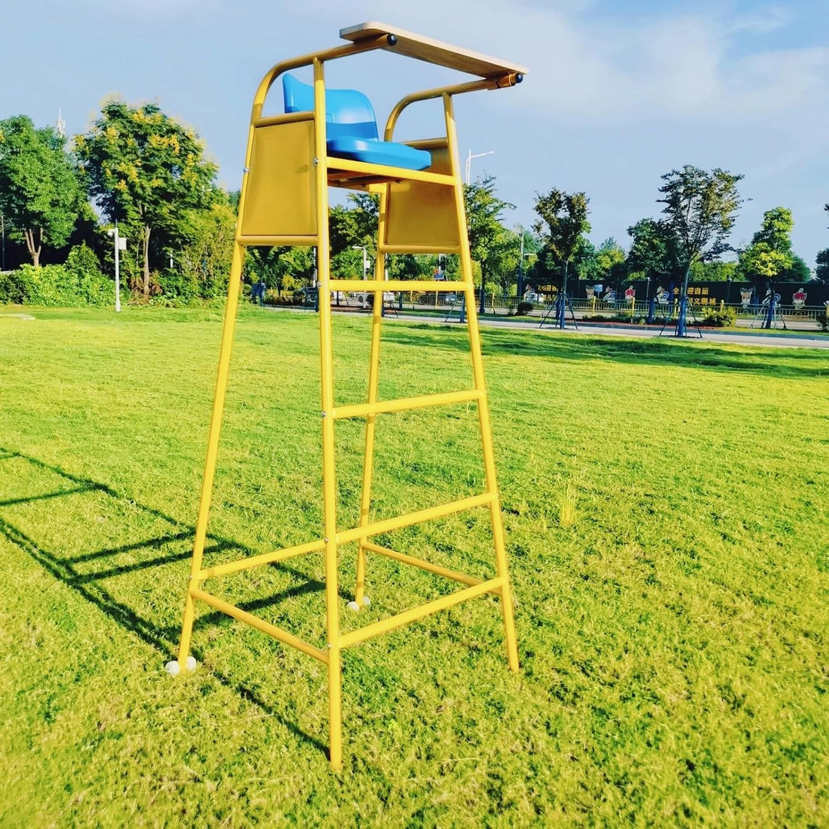 Sports Official Seat Volleyball Referee Chair Ladder Umpire Stand Athletic Gear Steel Frame Structure with Elevated Suitable for Court Competition Tournament