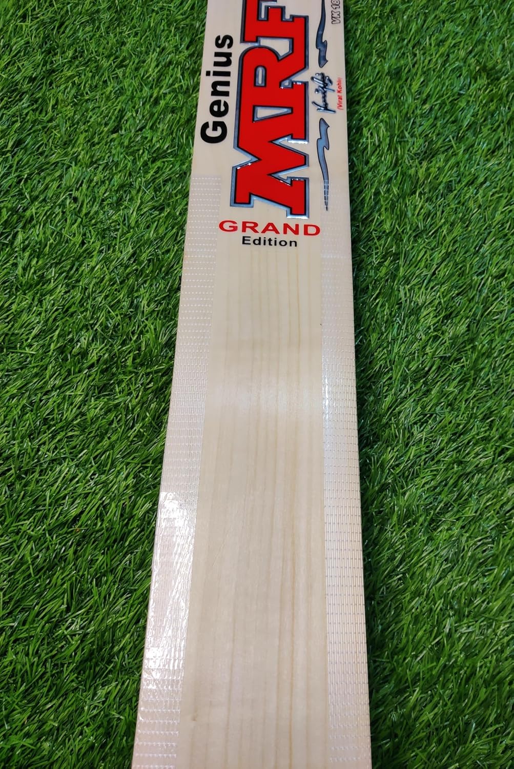 Willow Maste Livesporting Mrf Grand Edition Size 6 English Willow Cricket Bat for 12-14 Yrs (1 kg)